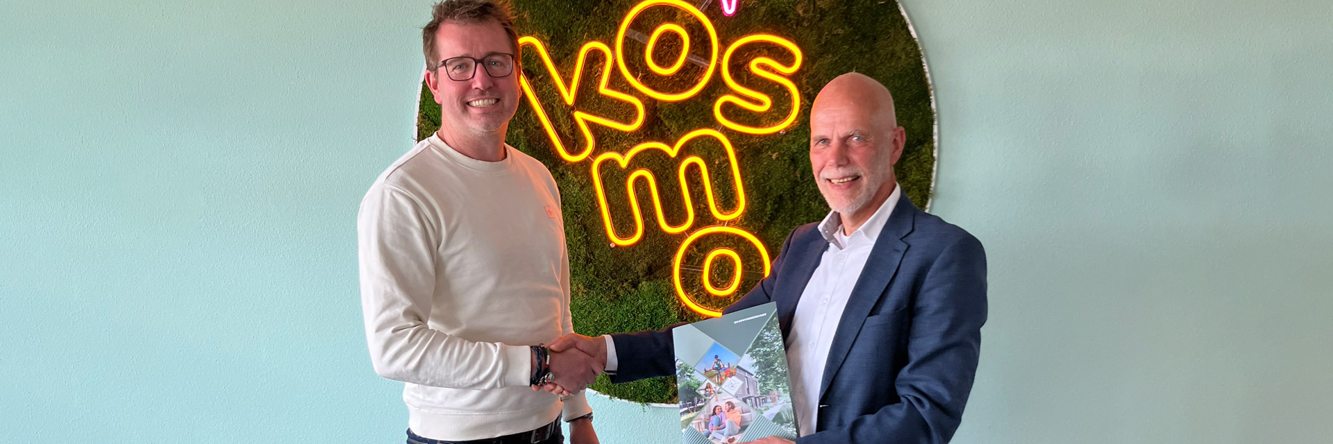 House2Start en KOSMO ondertekenen koopovereenkomst